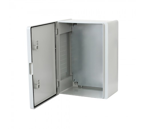 Щит ERKA 025 500 x 600 x 230 мм з монтажною панеллю і опаловими дверцятами Щит ERKA 025 500 x 600 x 230 мм з монтажною панеллю і опаловими дверцятами