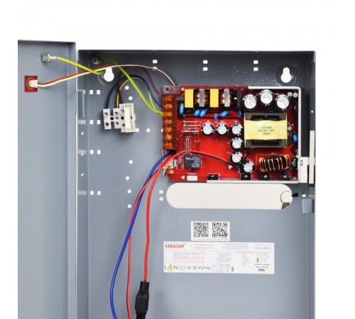 Безперебійний блок живлення Faraday Electronics 144W UPS ASCH MBB під акумулятор 18А/г в металевому боксі Безперебійний блок живлення Faraday Electronics 144W UPS ASCH MBB під акумулятор 18А/г в металевому боксі