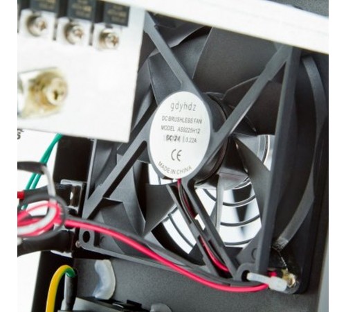 Джерело безперебійного живлення Logicpower LPY-B-PSW-1500 ВА / 1050 Вт лінійно-інтерактивне з правильною синусоїдою